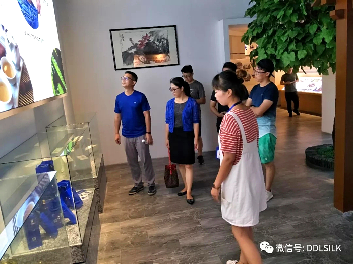 點擊新窗口打開大圖